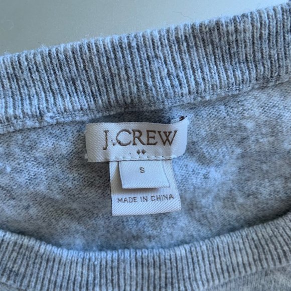 JCREW Ruffle Flounced Large Sleeve Gray Sweater - Picture 12 of 12